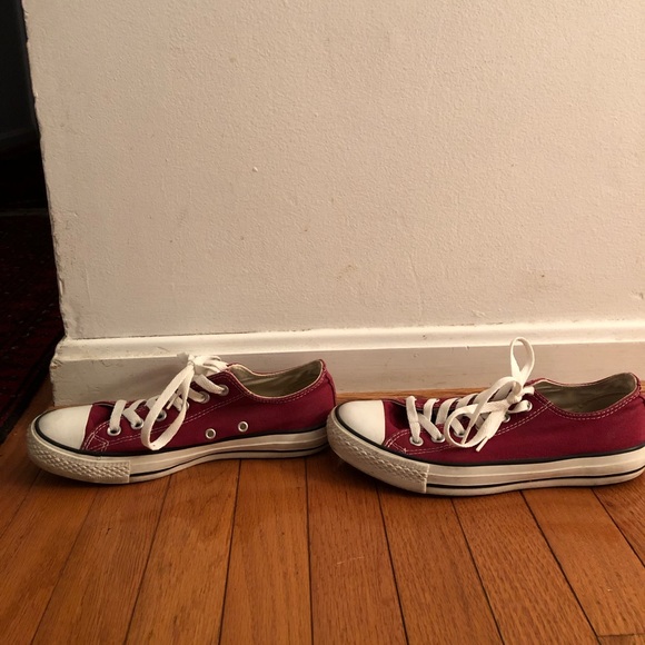 Converse - Picture 2 of 5